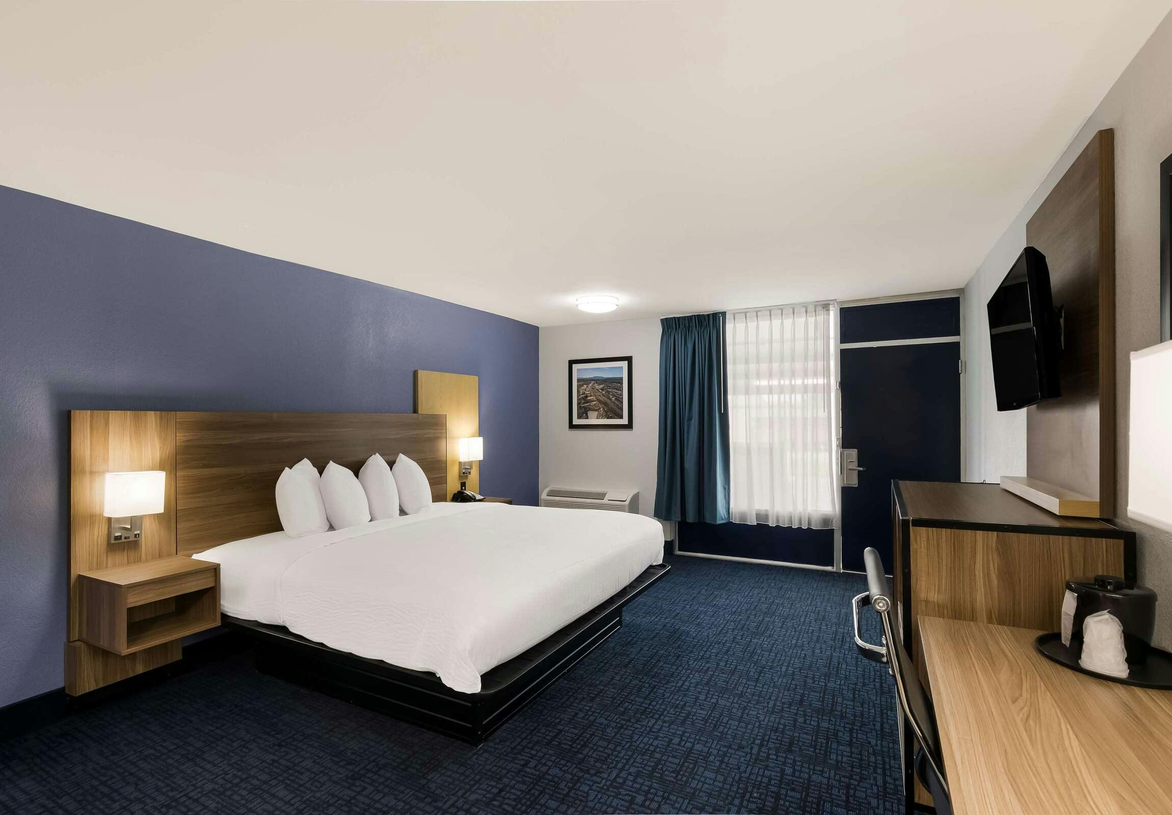 Hotel Sure Stay Plus By Best Western Pigeon Forge photo 2