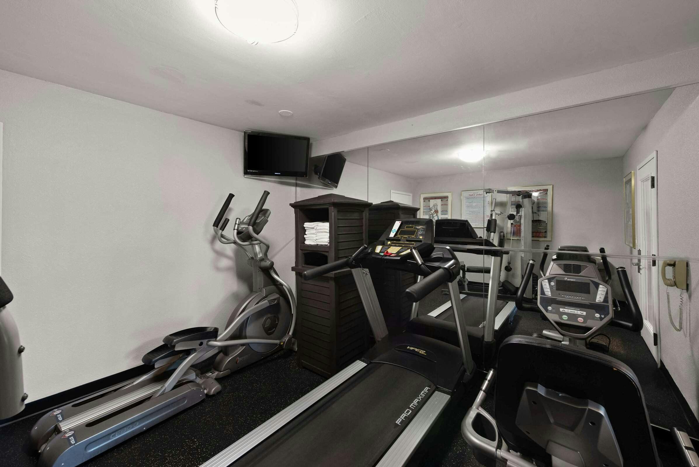 Hotel Best Western Executive Inn photo 2