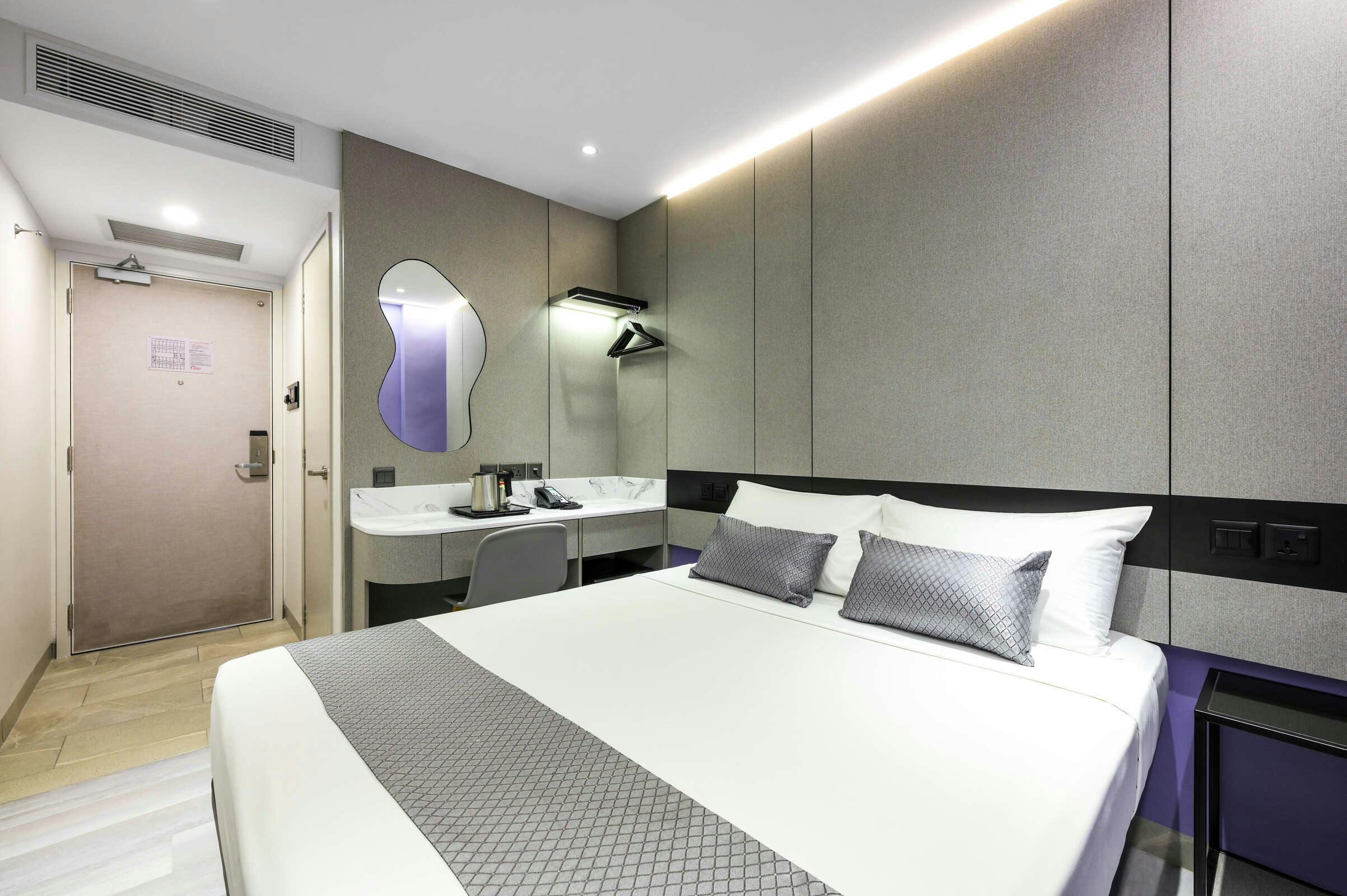 Hotel H81 Palace photo 4