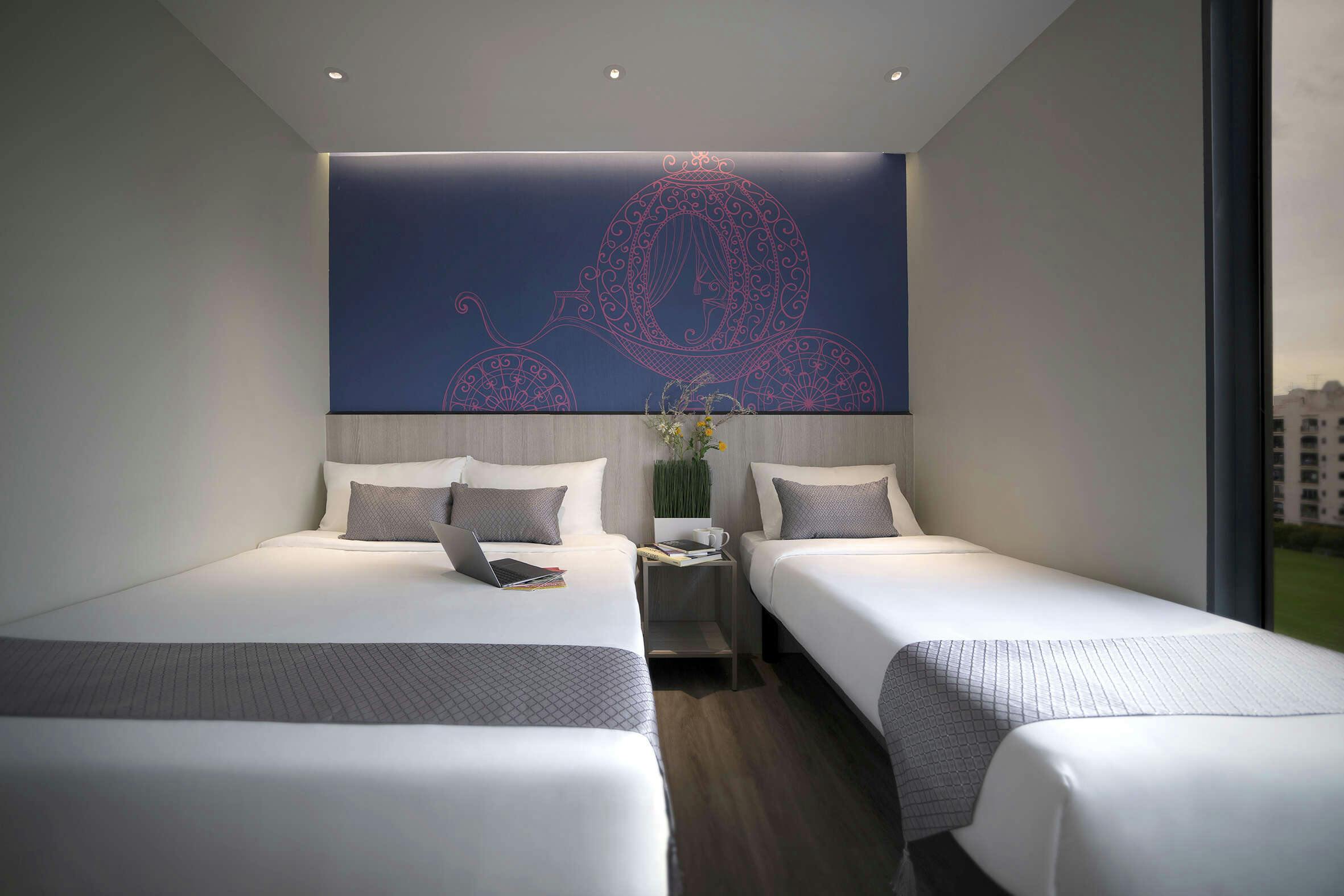 Hotel H81 Princess photo 1