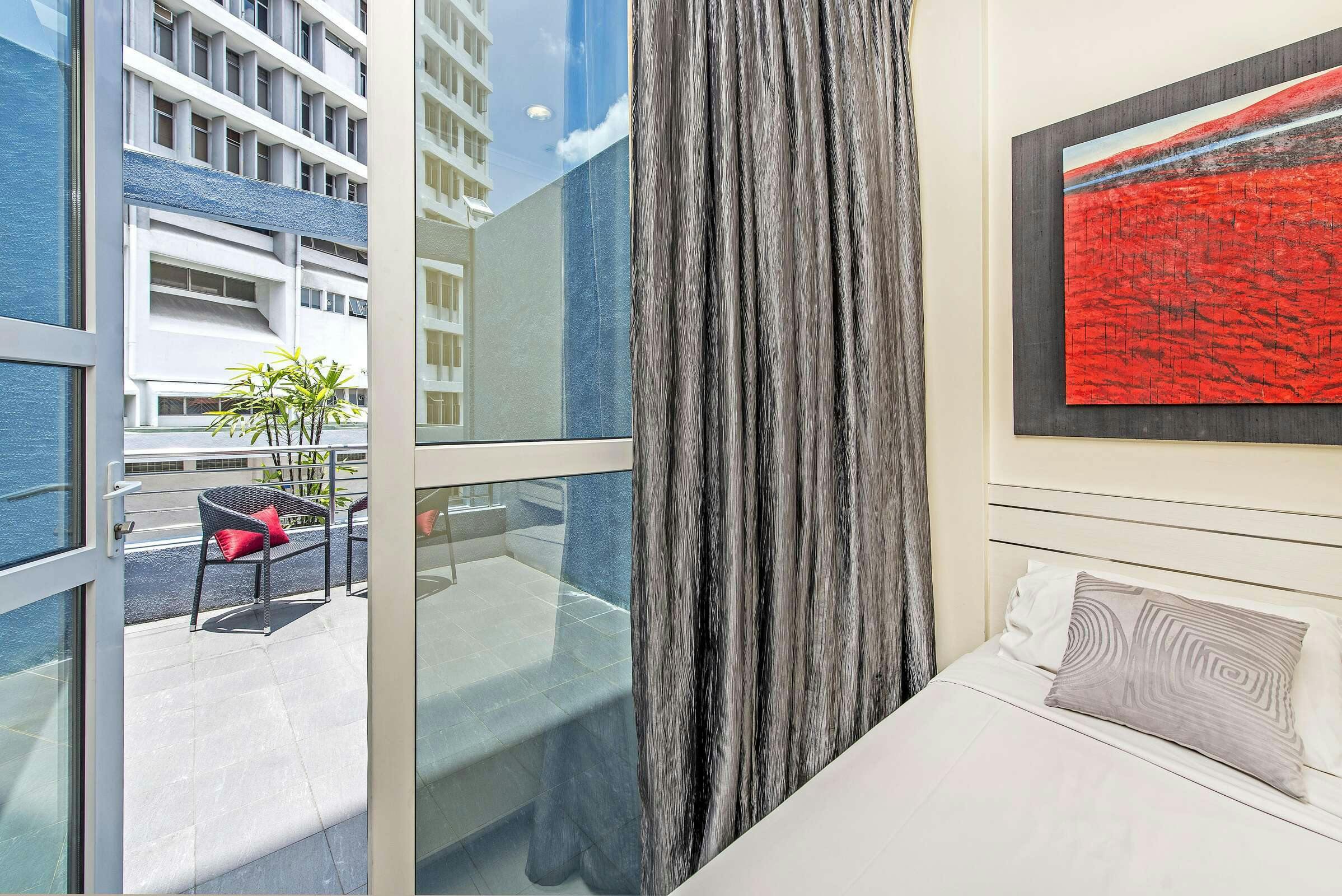 Hotel H81 Elegance photo 5