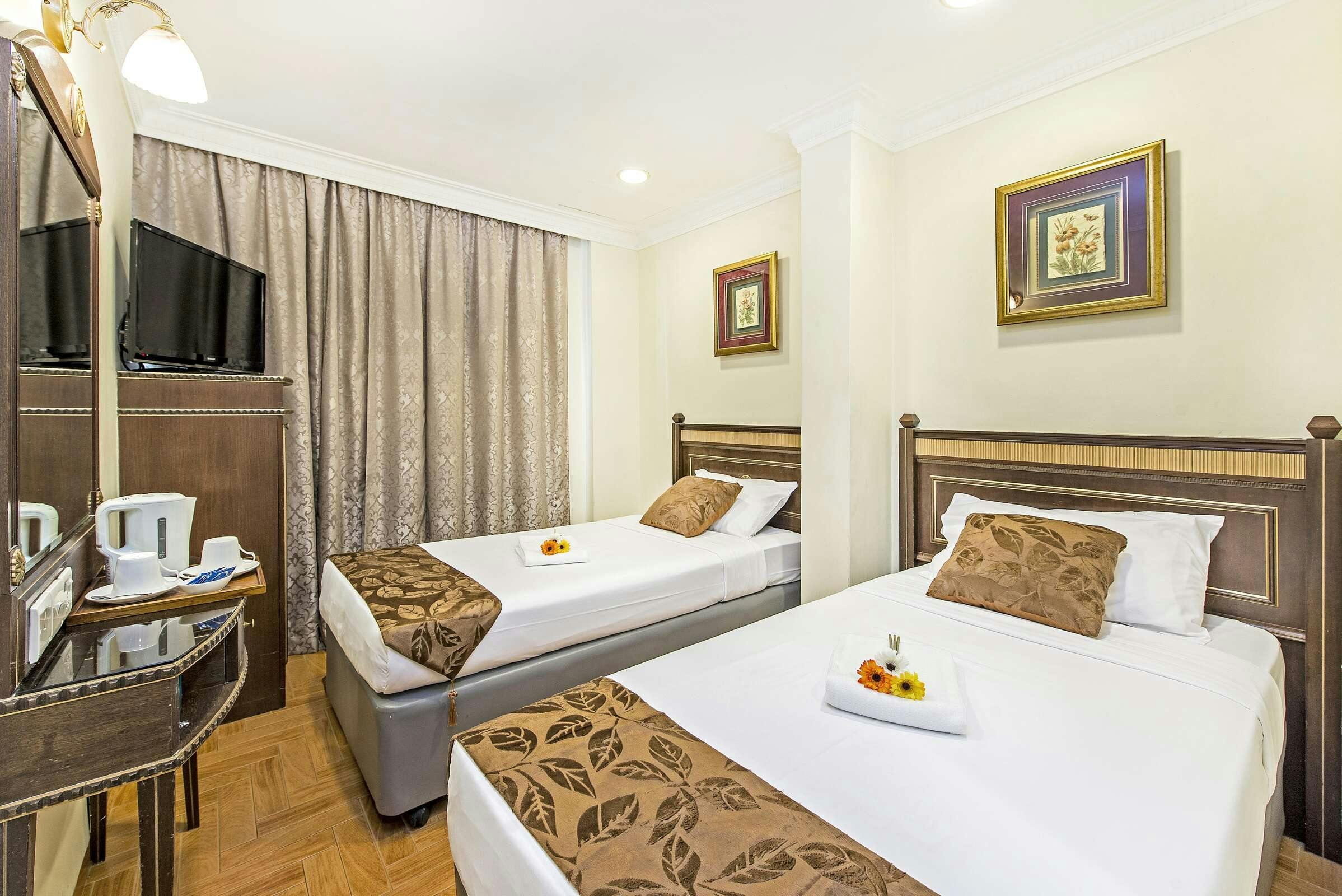 Hotel H81 Chinatown photo 2