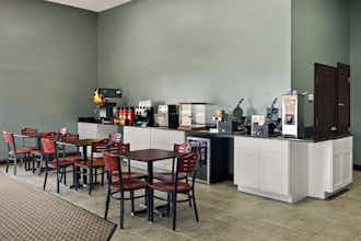 Hotel Sure Stay By Best Western Gulfport photo 2