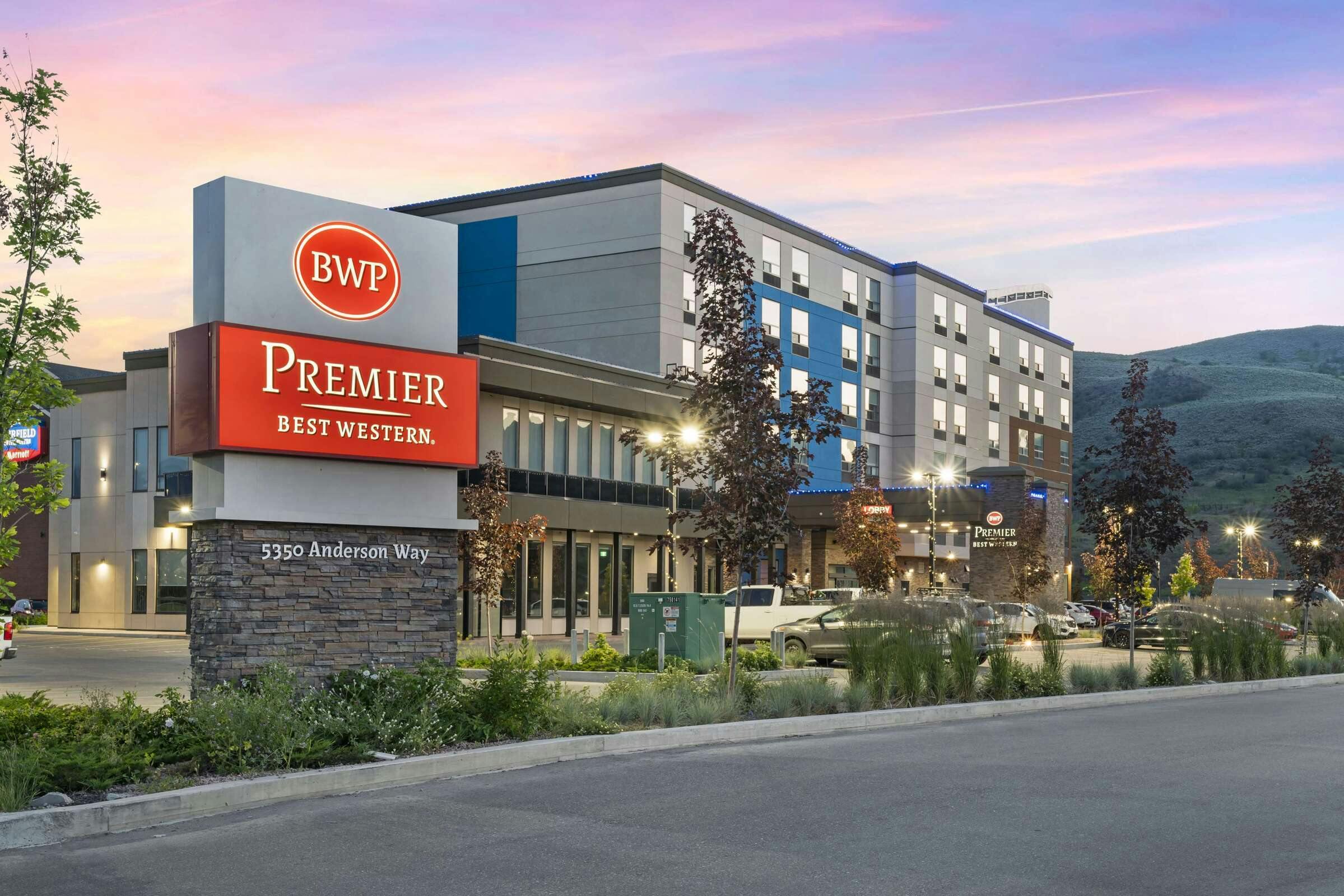 Best Western Premier Route 97 Vernon