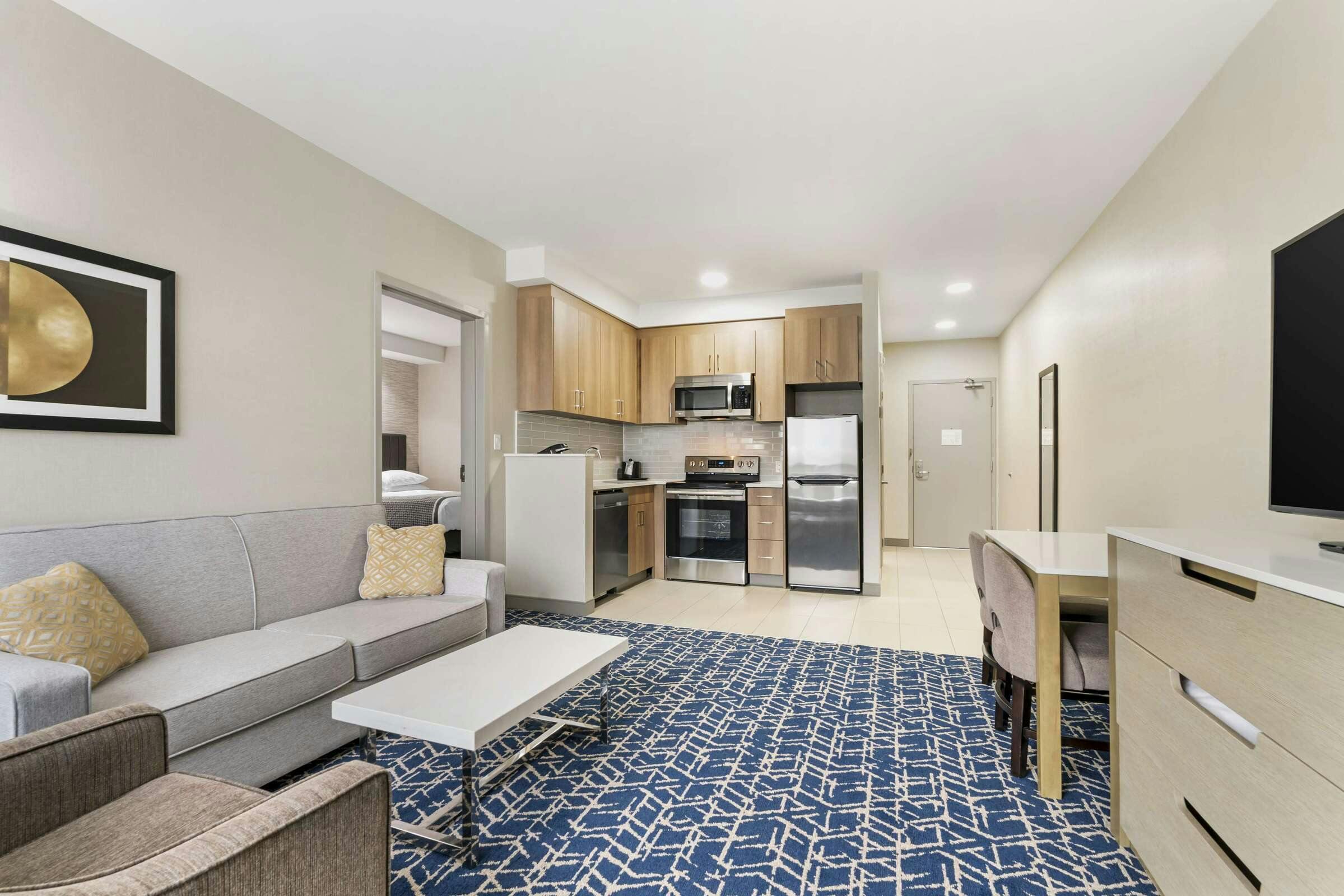 Hotel Best Western Premier Route 97 Vernon photo 4