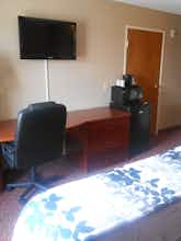 Hotel Motel 6 Indianapolis, IN - Airport photo 3