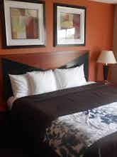 Hotel Motel 6 Indianapolis, IN - Airport photo 1