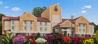 Best Western Plus Huntersville Inn & Suites Near Lake Norman