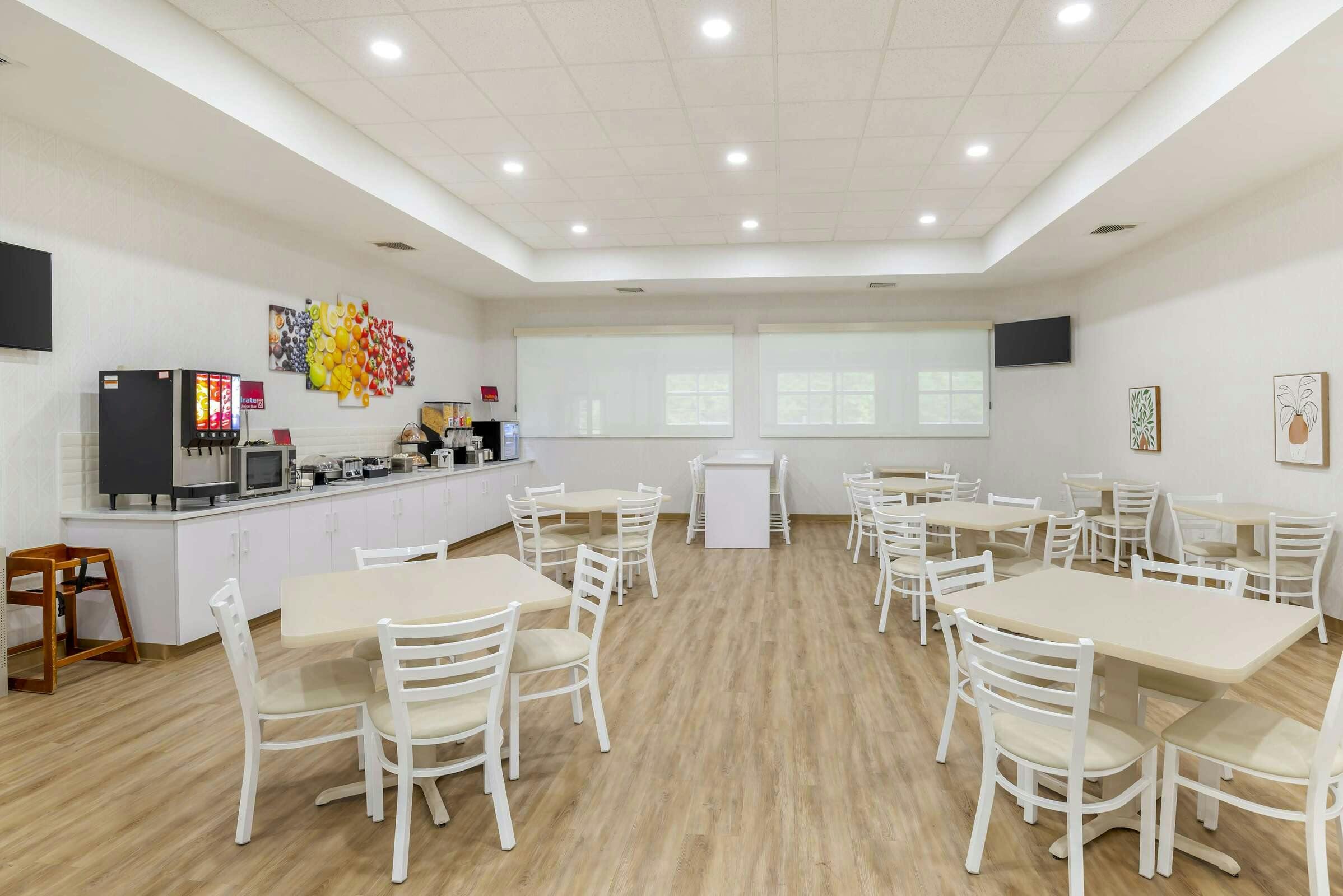 Hotel Best Western Plus Crossroads Inn & Suites photo 2