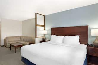 Hotel Best Western Plus Crossroads Inn & Suites photo 3