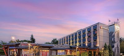 Best Western Plus Barclay Hotel