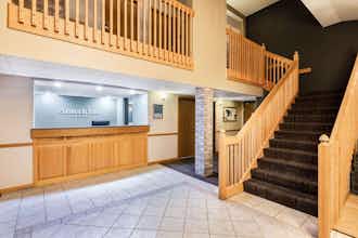 Hotel Sure Stay Plus Hotel By Best Western Litchfield photo 1