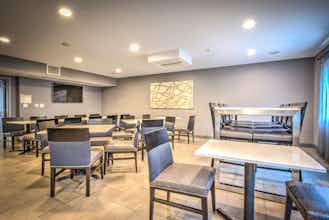 Hotel Best Western Plus Media Center Inn & Suites photo 1