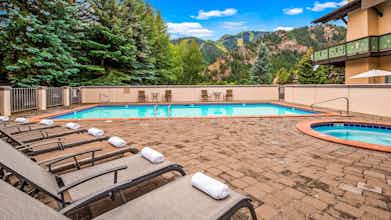 Hotel Best Western Tyrolean Lodge photo 3