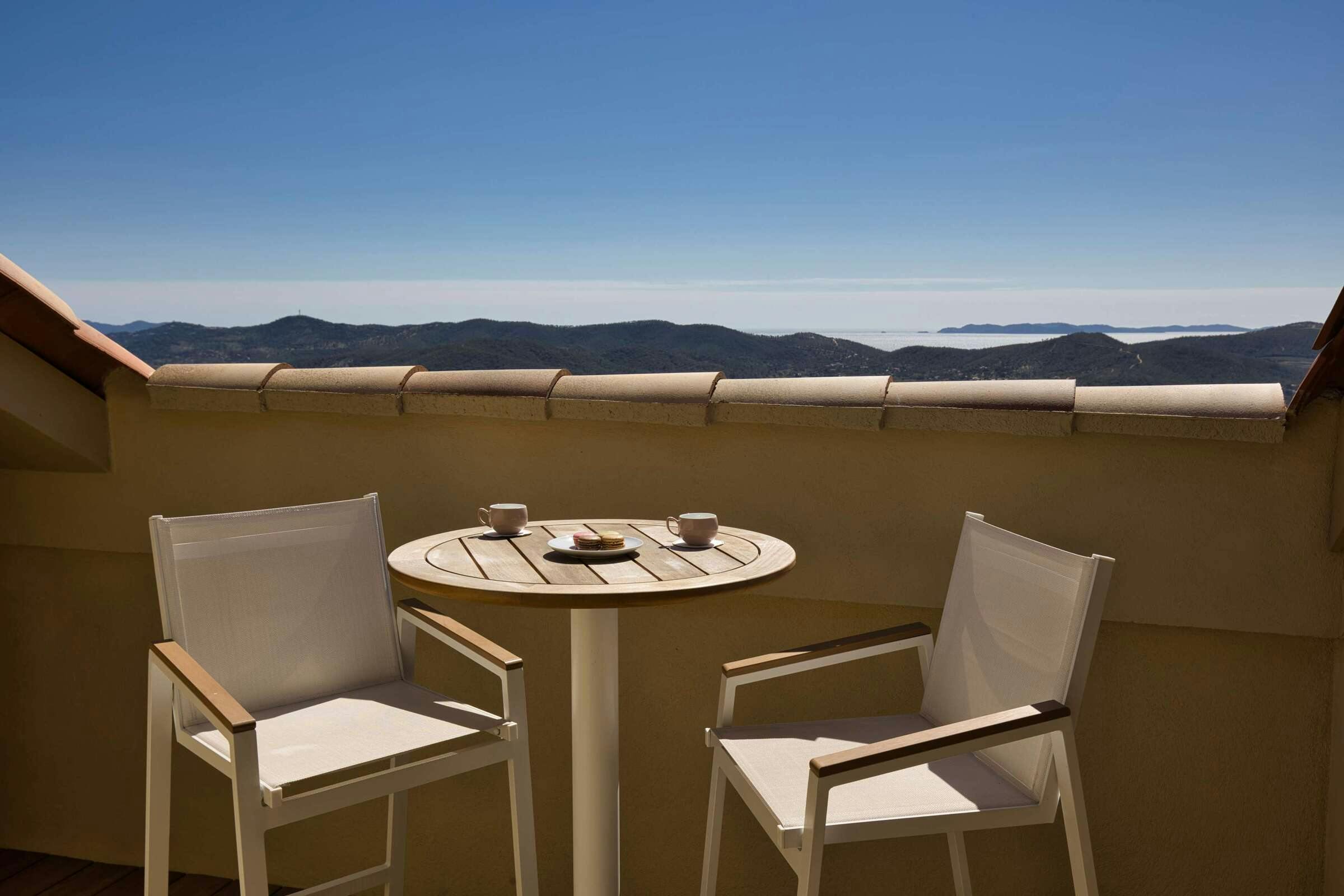 Hotel Eden Rose Grand Hotel, Bw Premier Collection photo 4