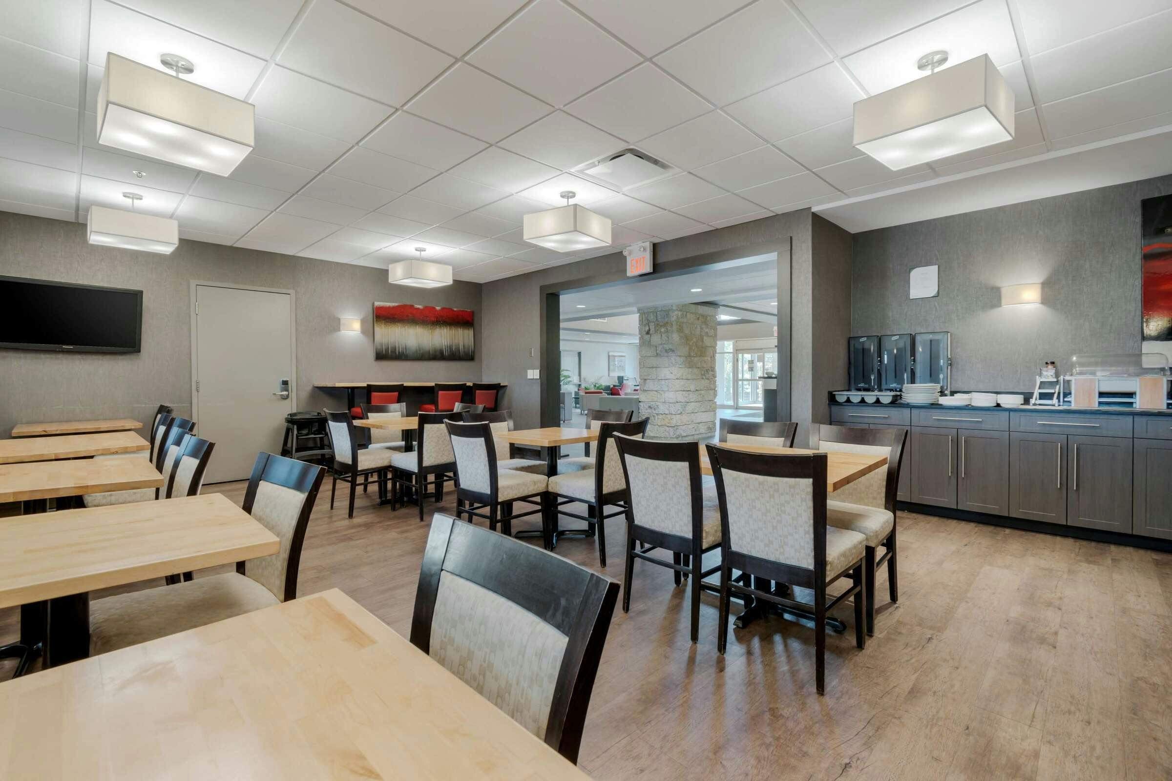 Hotel Best Western Plus Eastgate Inn & Suites photo 5