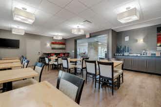 Hotel Best Western Plus Eastgate Inn & Suites photo 5