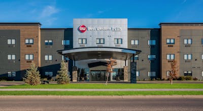 Best Western Plus Winkler