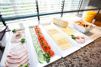 Hotel Best Western Plus Hotel Restaurant Aduard photo 2