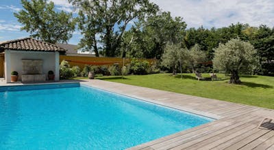 Best Western Plus Le Lavarin