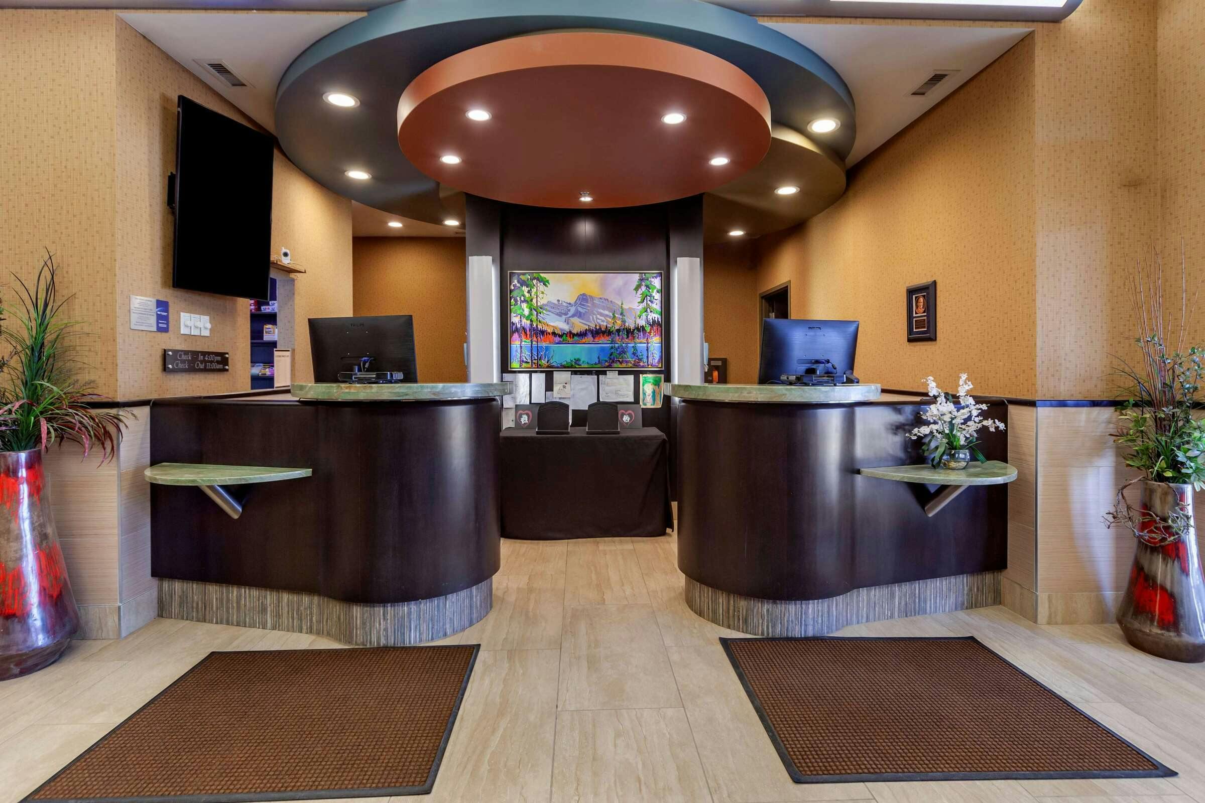 Hotel Best Western Plus Drayton Valley All Suites photo 2