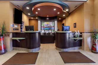 Hotel Best Western Plus Drayton Valley All Suites photo 2