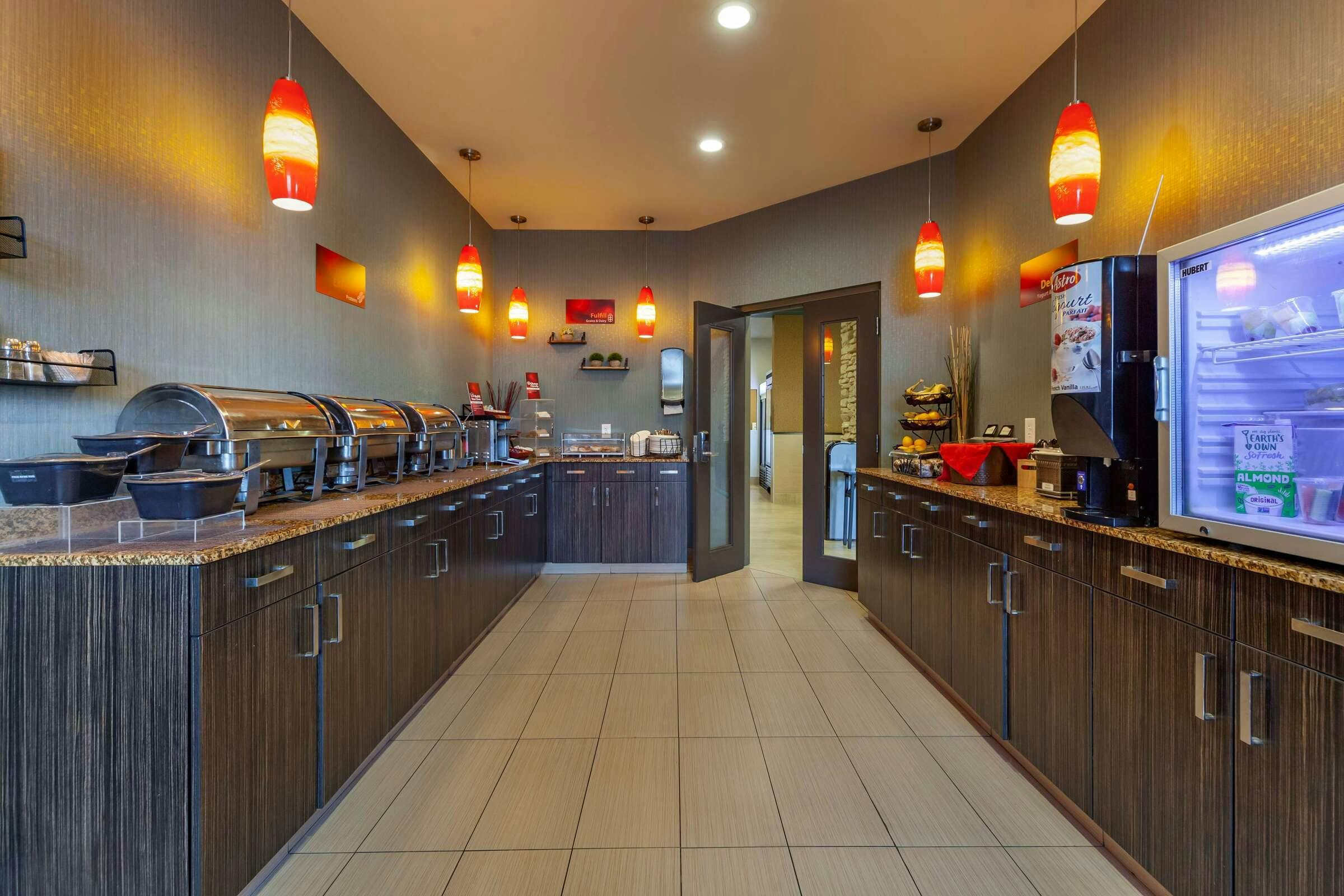 Hotel Best Western Plus Drayton Valley All Suites photo 3
