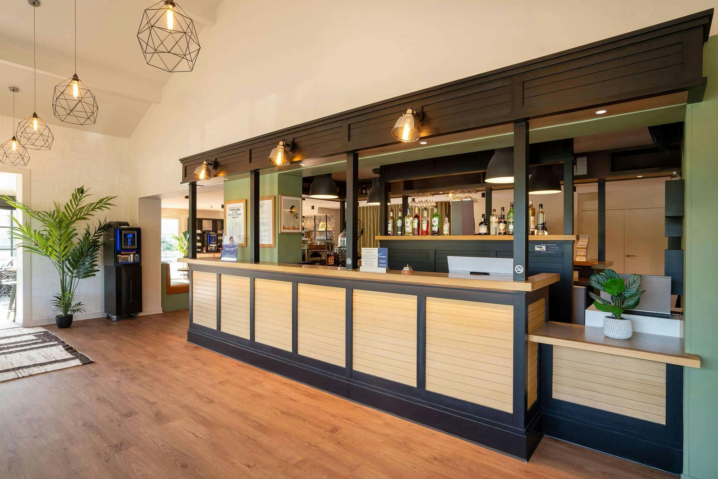 Hotel Best Western Bourgoin Jallieu photo 1