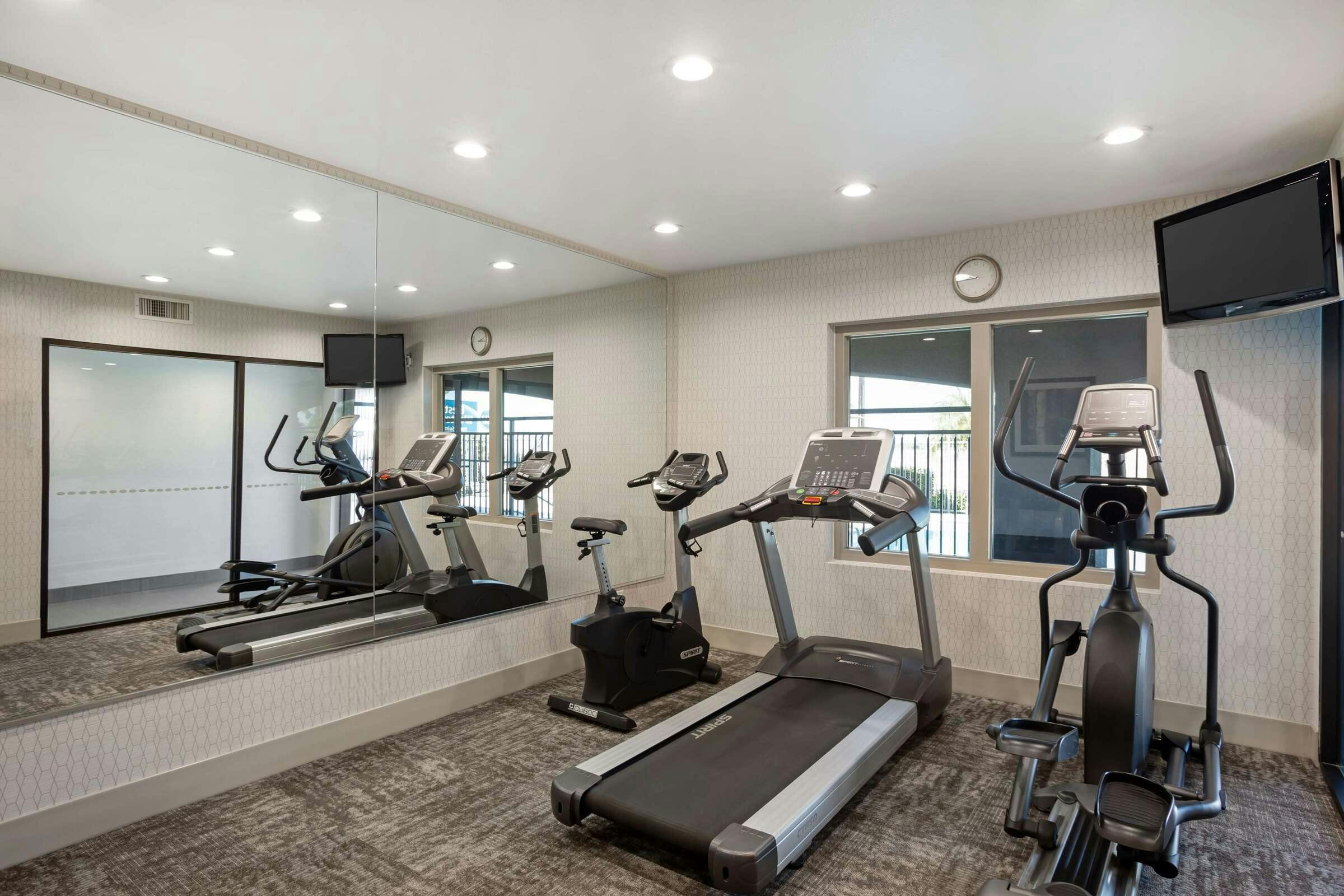 Hotel Best Western Exeter Inn & Suites photo 3