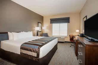 Hotel Wingate Denver photo 2