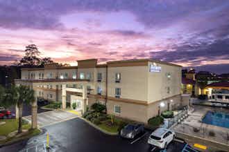Hotel Baymont Savannah I-95 photo 1