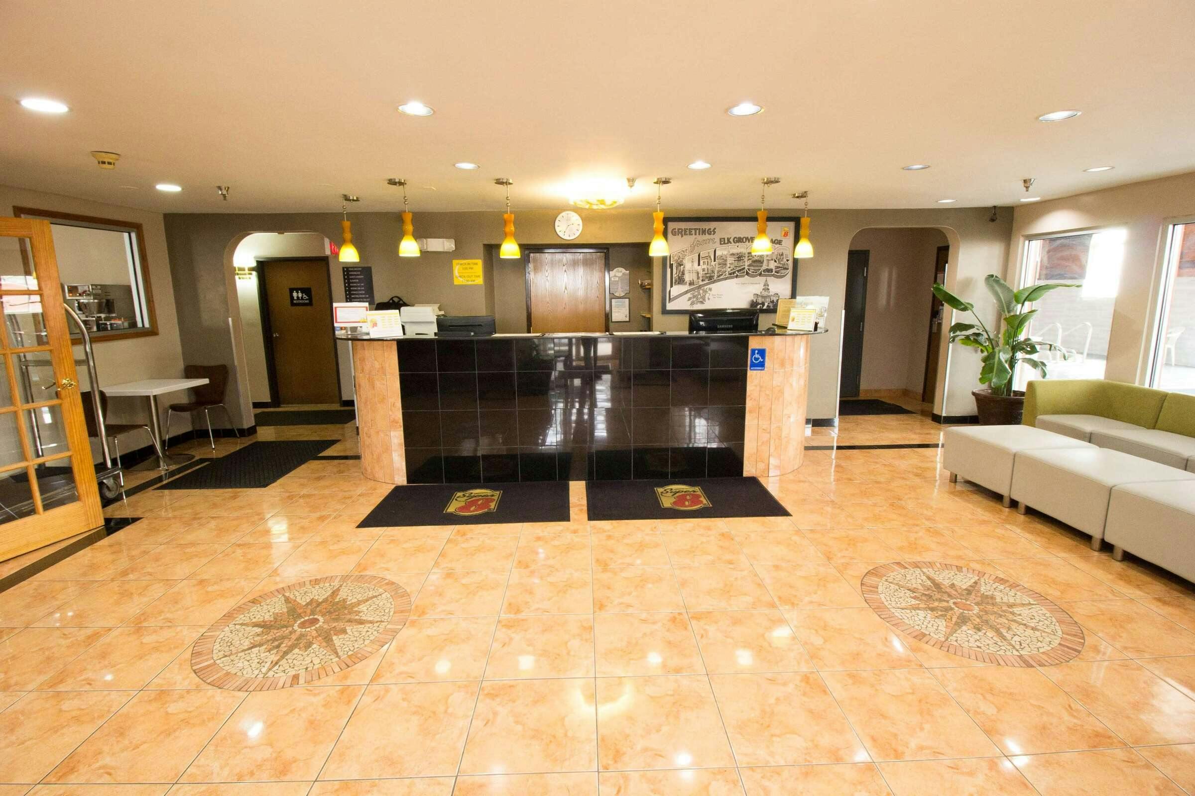 Hotel Super 8 Chicago O Hare Airport photo 1