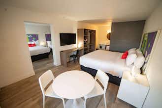 Hotel Baymont by Wyndham Jacksonville Airport photo 5