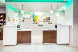 Hotel La Quinta Inn Ste Elkhart photo 2
