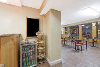 Hotel HJ Hartford South Rocky Hill photo 1
