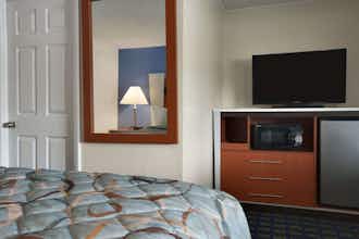 Hotel Days Inn W Yarmouth photo 4