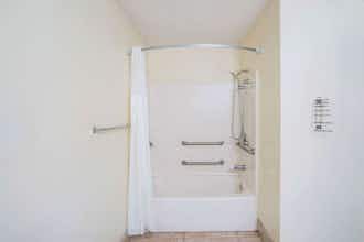 Hotel Travelodge by Wyndham Santee photo 1