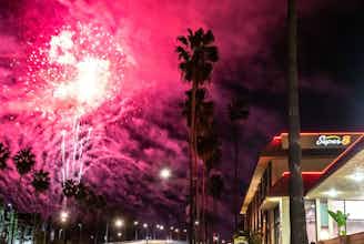 Hotel Super 8 by Wyndham Anaheim/Disneyland Drive photo 5