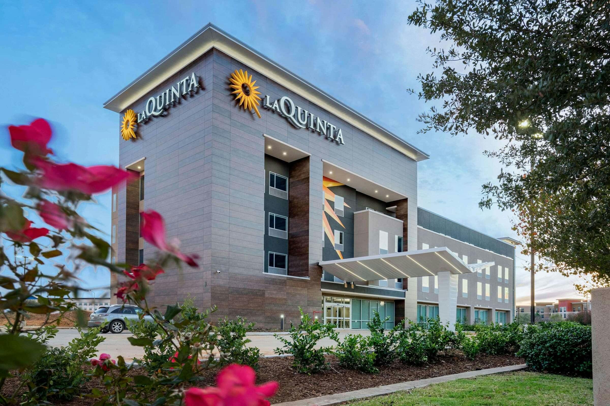 Hotel La Quinta Inn & Suites by Wyndham Katy photo 2