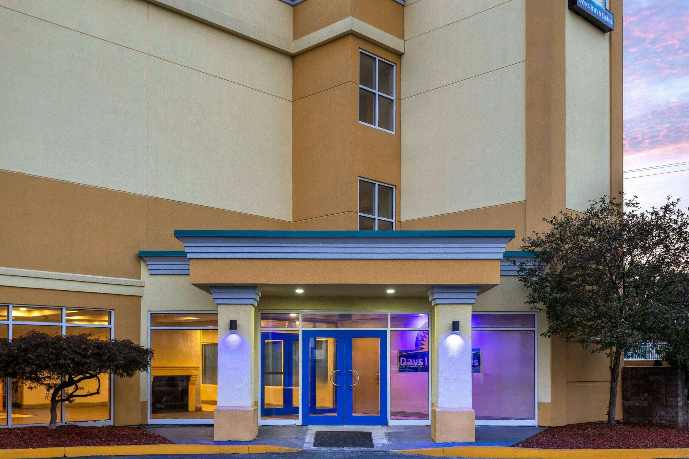 Hotel Days Inn & Suites by Wyndham Albany photo 5