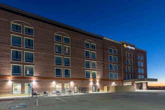 Hotel LQ Dallas - Frisco Stadium photo 2