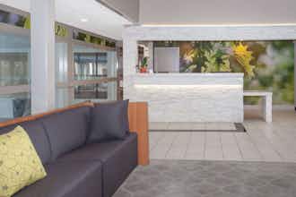 Hotel Wyndham Garden Fort Wayne photo 1