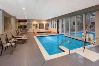 Hotel Wyndham Garden Fort Wayne photo 4