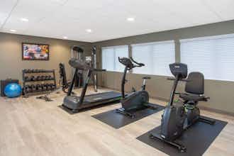 Hotel Wyndham Garden Fort Wayne photo 5