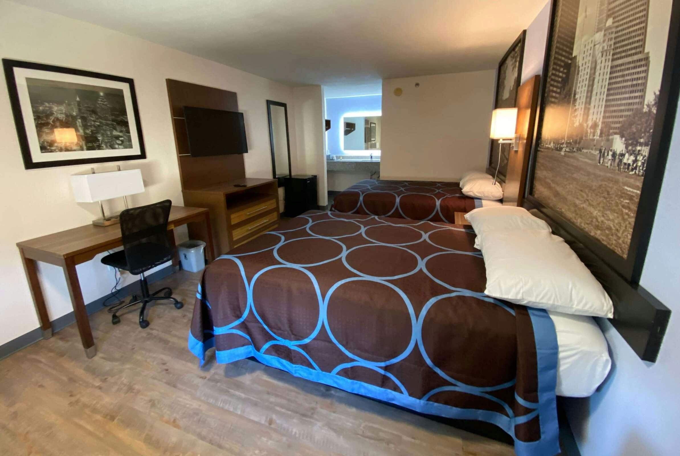 Hotel Super 8 by Wyndham Marietta/West/Atl Area photo 5