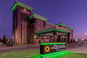 Hotel La Quinta Inn Ste MSU Area photo 4