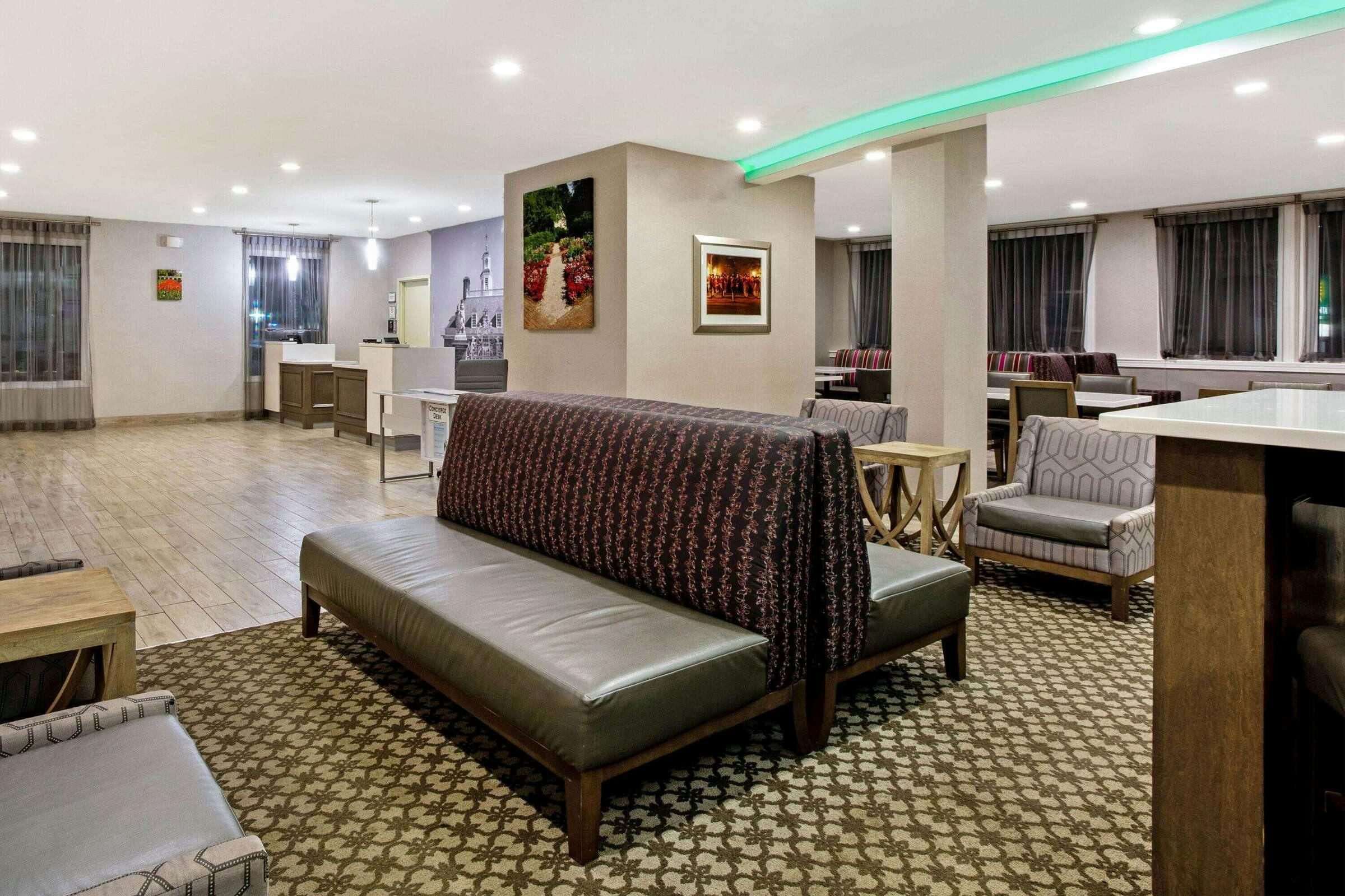 Hotel La Quinta Inn & Suites by Wyndham Williamsburg Historic Area photo 3