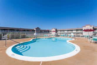 Hotel Ramada Edgewood photo 5