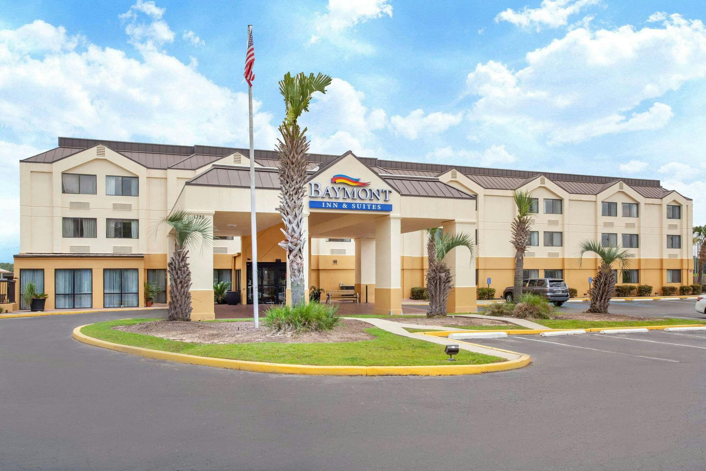 Baymont Inn Suites Saraland