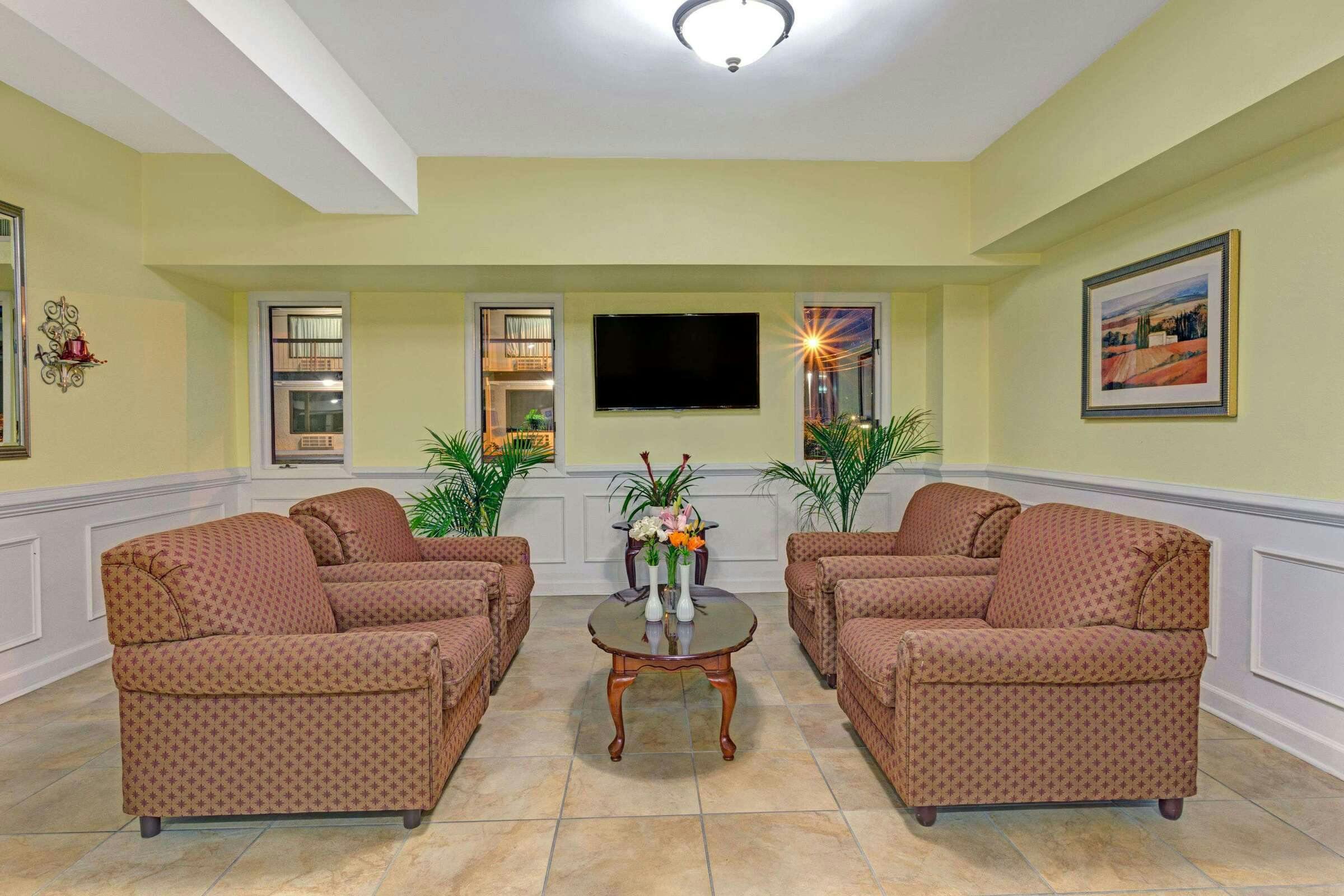 Hotel TL Williamsburg Colonial Area photo 2